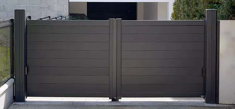 Common Residential Gate Issues We Resolve in Palatine, IL